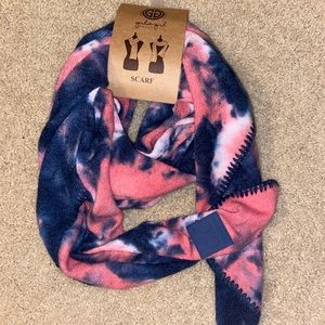 Tye-dye scarf